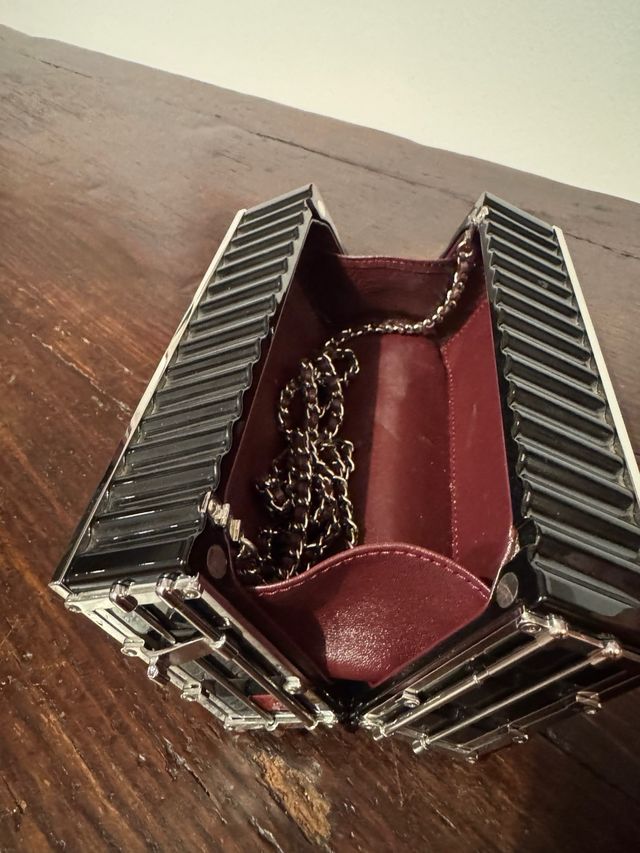 Bolso Chanel ed limitada contain