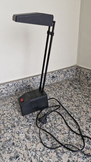 Lámpara de escritorio