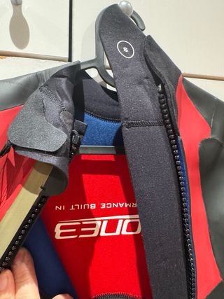 Neopreno Triatlón Zone 3 Jr. Adventure talla S