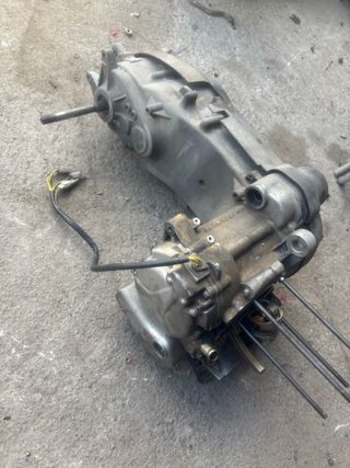 Despiece bloque motor Peugeot Geopolis 125CC