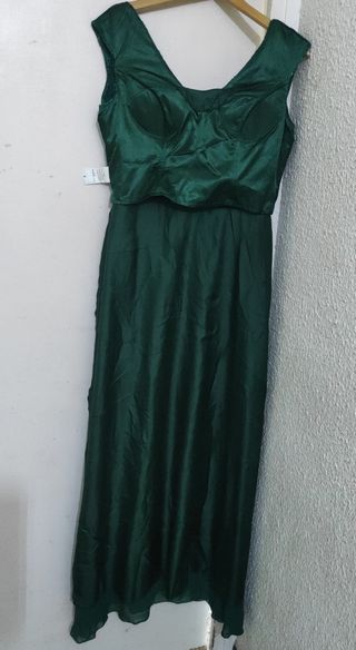 Vestido largo Nuevo de fiesta de Zara