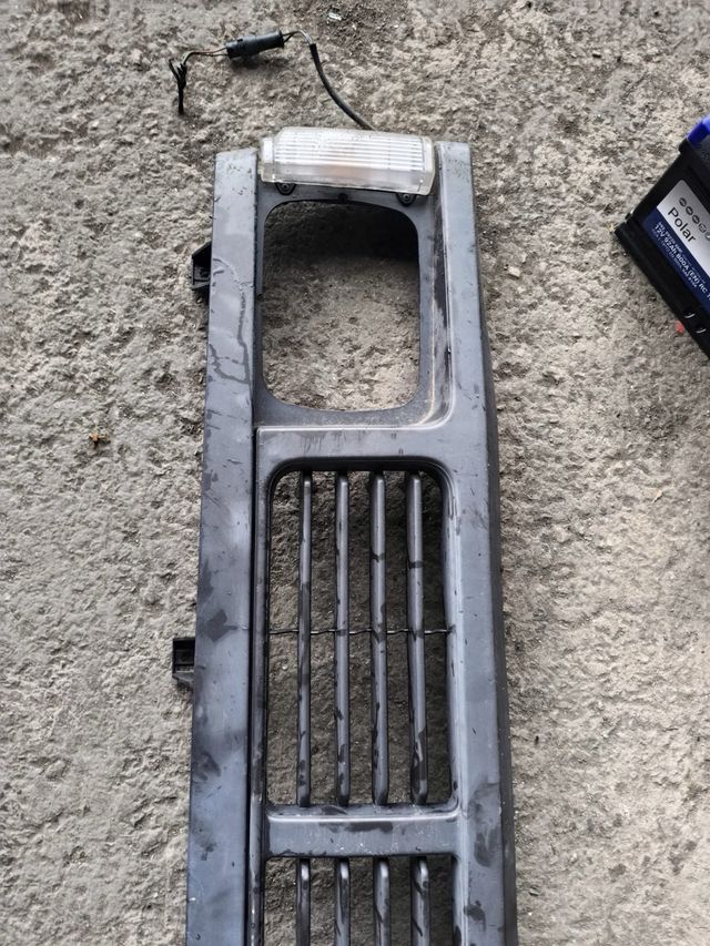 Parrilla nissan patrol k260