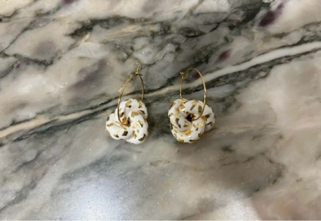 Pendientes hechos a mano