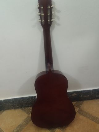 Guitarra victoria romanza con funda