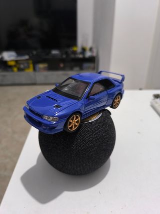 Subaru Impreza escala 1-32