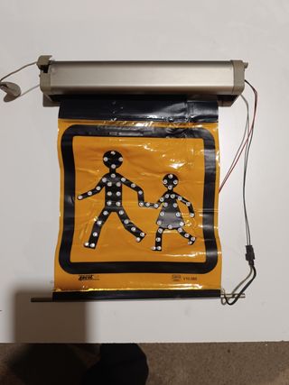 Señal de escolares eléctrica con luz 