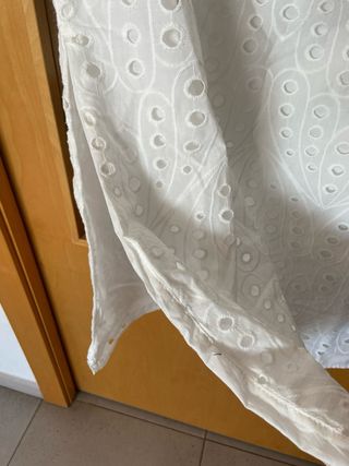 Vestido  bordado zara