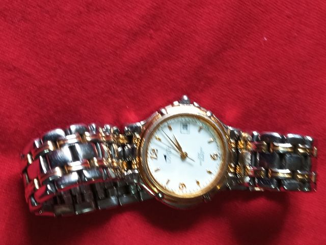Reloj Lotus 