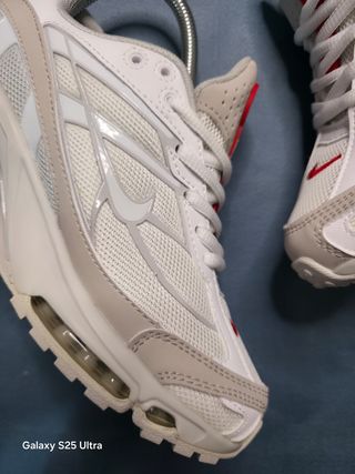 Nike Shox Ride 2 x Supreme 