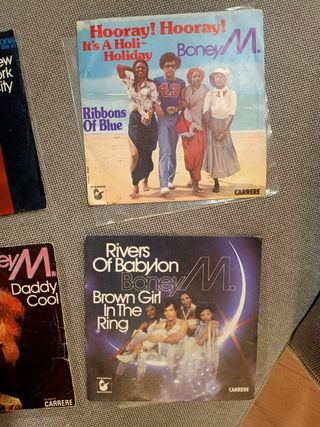 lote 6 singles BONEY M
