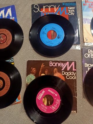 lote 6 singles BONEY M