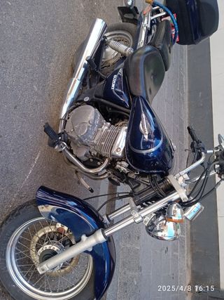 Moto Suzuki marauder 250cc