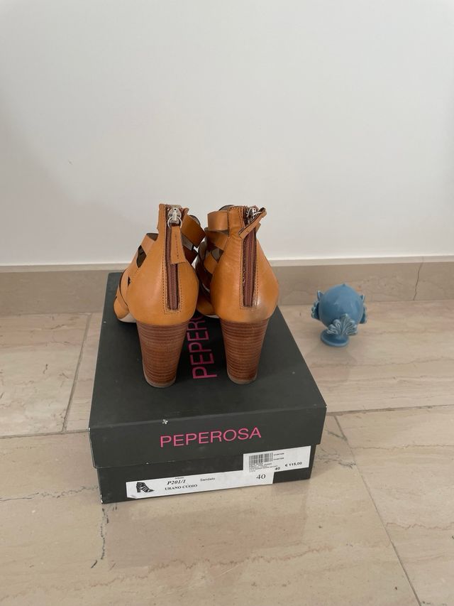 Sandali donna vera pelle Peperosa