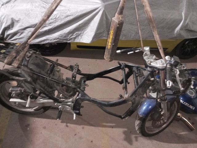 Vendo despiece Suzuki 750gsxf año 91