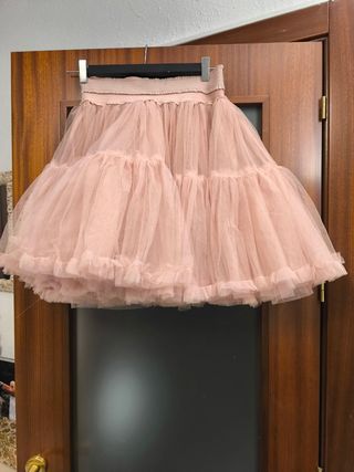 Falda tul rosa. Llamativa.