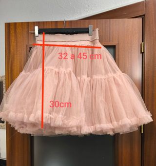 Falda tul rosa. Llamativa.