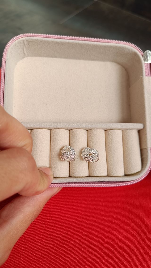 Pendientes plata bolita entrelazada