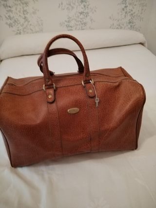 Pack de maletines de piel marca Tauro