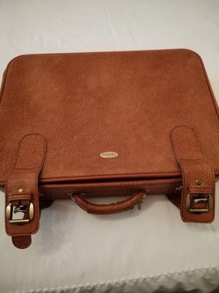 Pack de maletines de piel marca Tauro