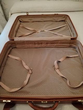 Pack de maletines de piel marca Tauro