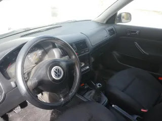 Volkswagen Golf 1999