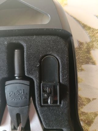 Compasso marca pool over