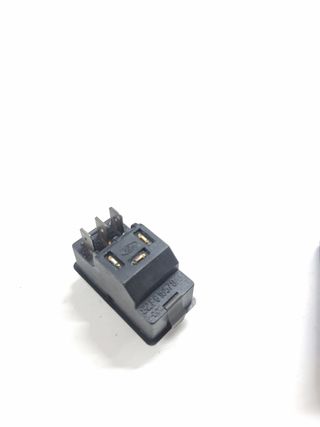 Interruptor calefactor FORD FIESTA