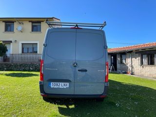 Mercedes-Benz Sprinter 2021