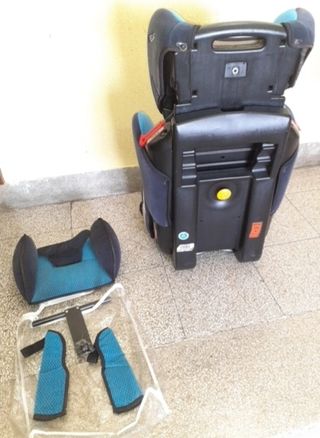 Sillas portabebés o elevadores niñ@s. Buen estado.