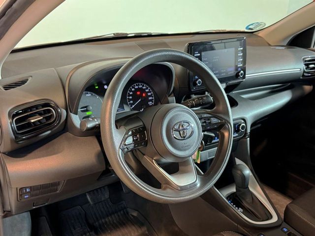 Toyota Yaris 1.5 120H Business Plus