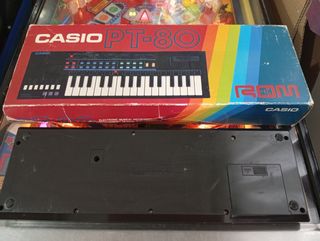 Teclado CASIO PT-80. CASIOTONE Órgano, piano.
