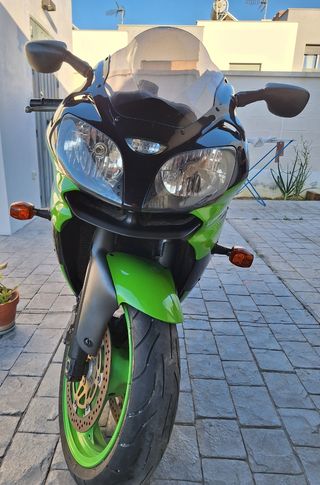 KAWASAKI ZX9R NINJA