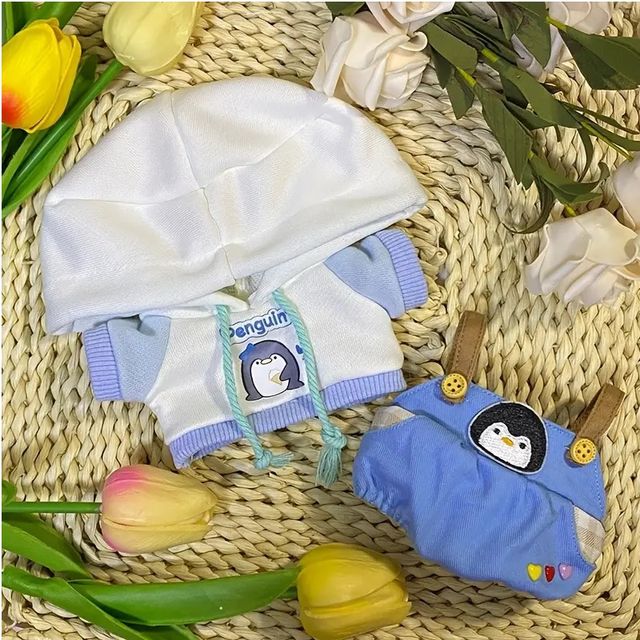 Conjunto muñeco 20 centimetros