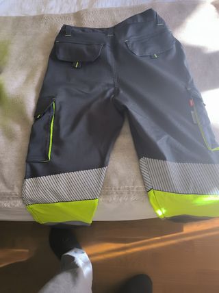 Ropa trabajo impecable