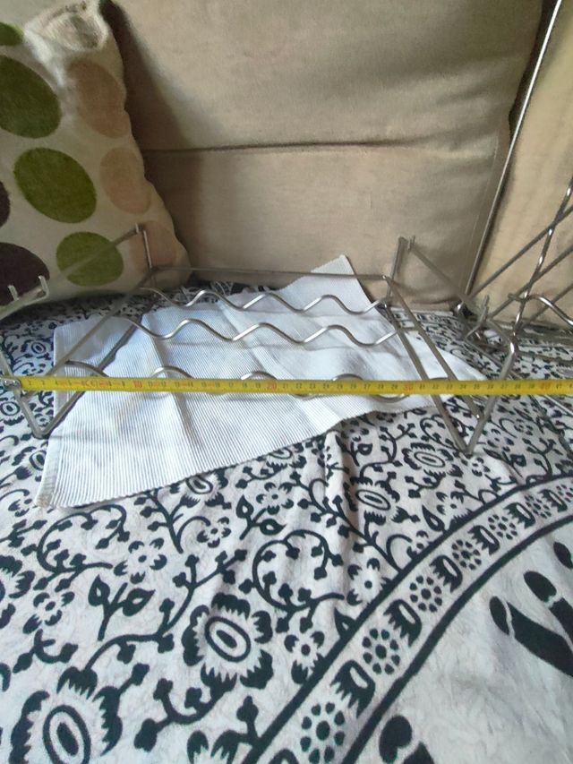 botellero apilable de metal