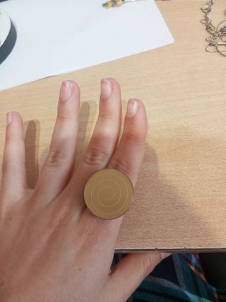 Anillo grande