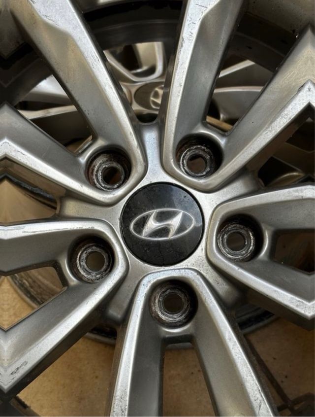 Llantas Hyundai i40 16”