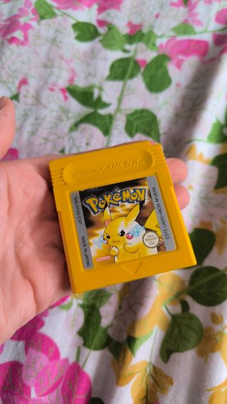 Pokemon amarillo Game boy