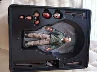 Figura Jason Friday the 13th mezco
