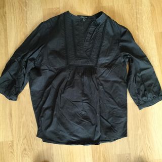 Camisa negra mujer de Cortefiel