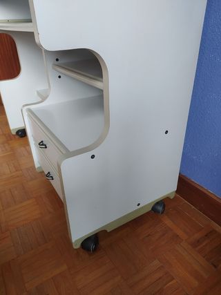 ESCRITORIO INFANTIL