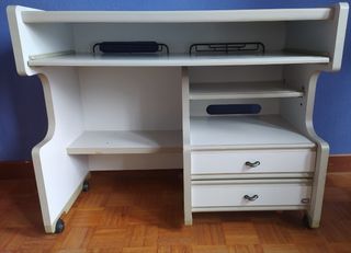 ESCRITORIO INFANTIL