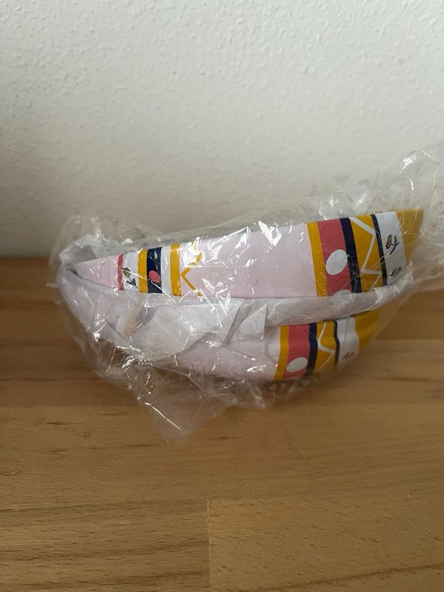 Uova Ester egg Pasqua L’occitane contenitore latta