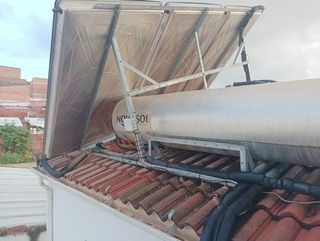 EQUIPO DE AGUA CALIENTE.