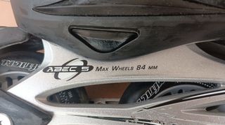 Equipo de patines en linea n° 42 con abec5 85 mm