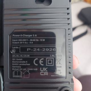 Cargador Enhell 18v 3A power-x-change.