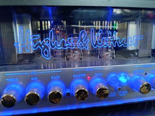 HUGHES KETTNER TUBEMEISTER 18  AMPLIFICADOR