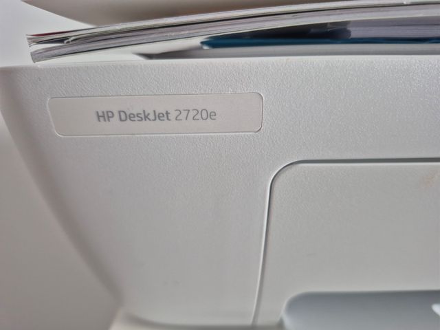 Impresora HP 2720e