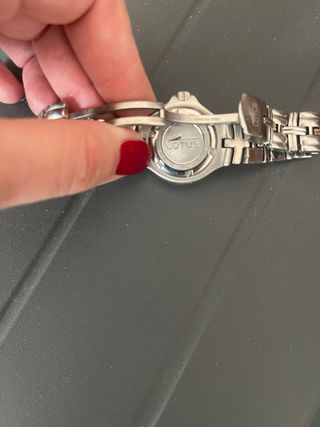 Reloj pulsera Lotus