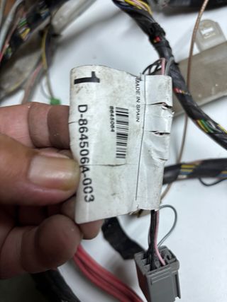Arnes cableado caja fusibles trasera v70 II